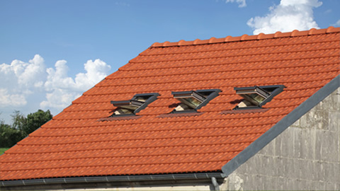 Pose de fenêtres de toits